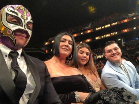 Rey Mysterio has two kids: son Dominic and daughter Aalyah.